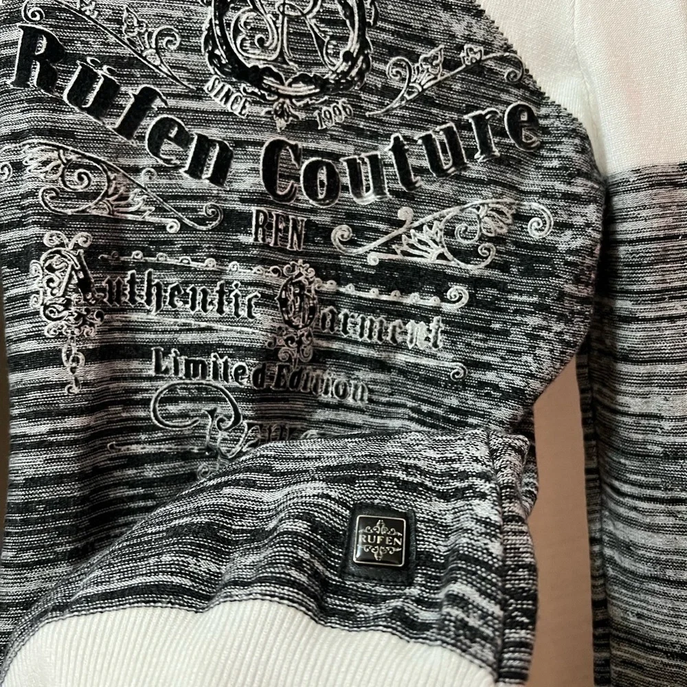 Rufen BOGO Monochrome Women's Turtleneck Sweater Studded Detail Size Small ⚫️ - Picture 3 of 9